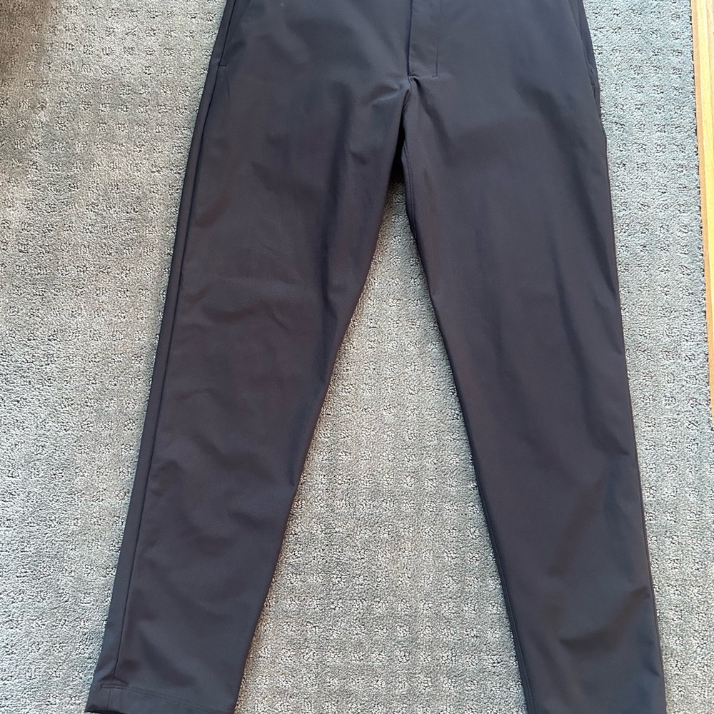 Lululemon Men's Black Pants